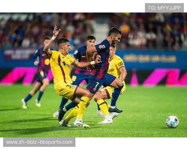 足球cosplay活动中如何还原球员与比赛场景细节